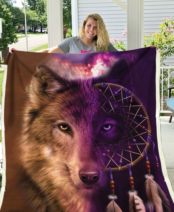 WelcomeNative Wolf Native Fleece Blanket, 3D Fleece Blanket, All Over Print, Native American